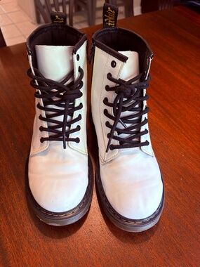 Ecu Big Kid Doc Martens size 4 M